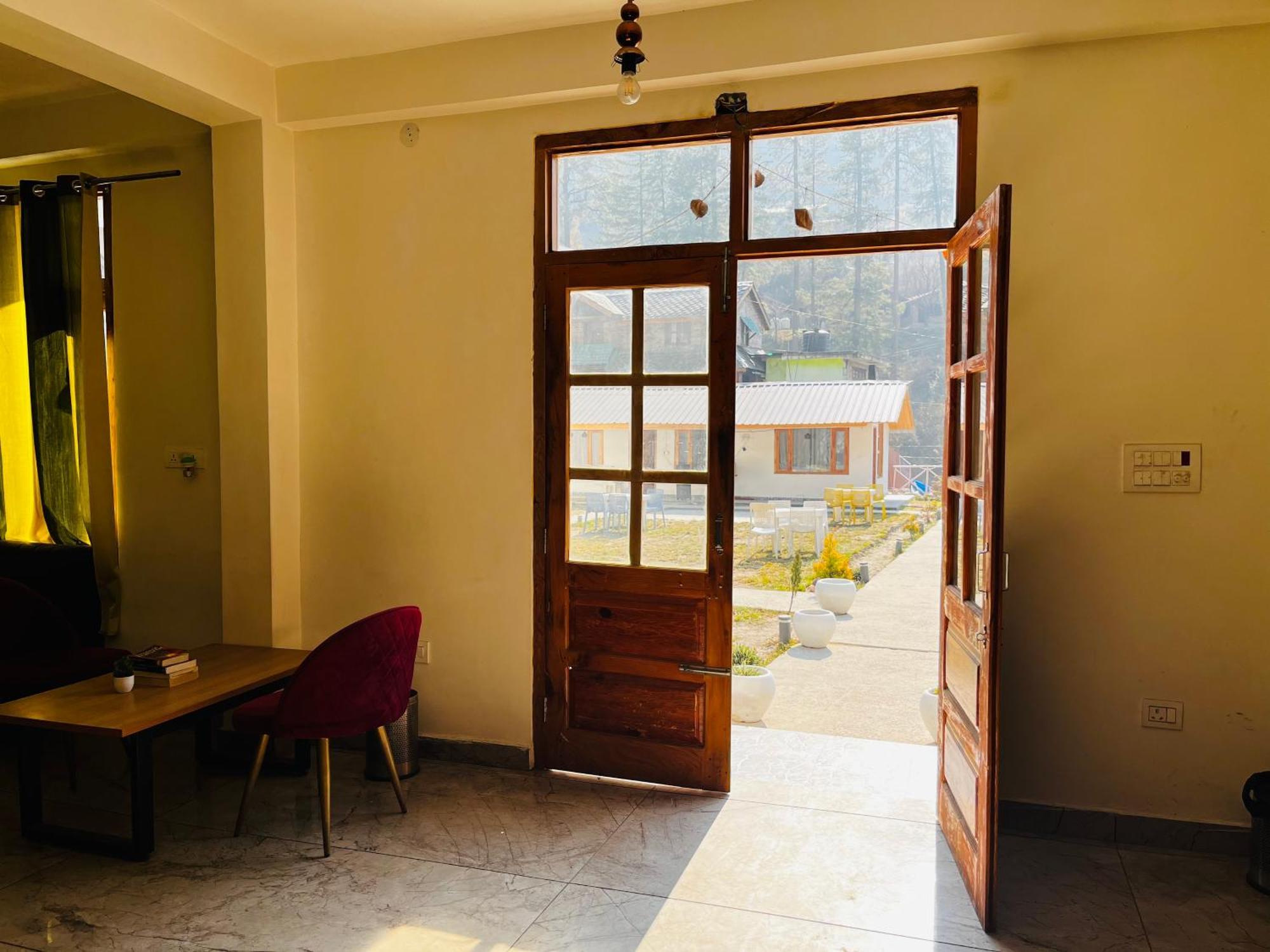 Hotel Adinova Kasol Eksteriør billede