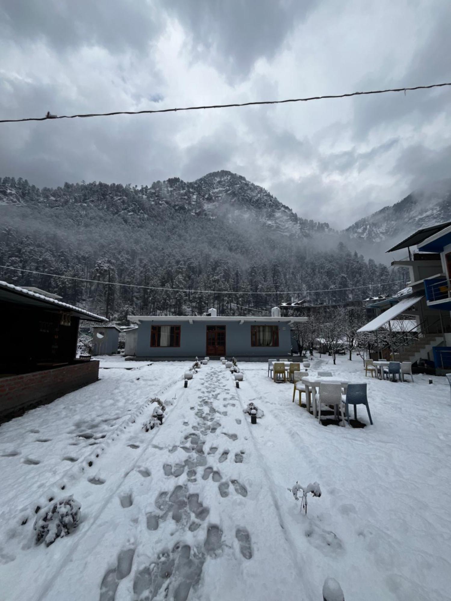 Hotel Adinova Kasol Eksteriør billede