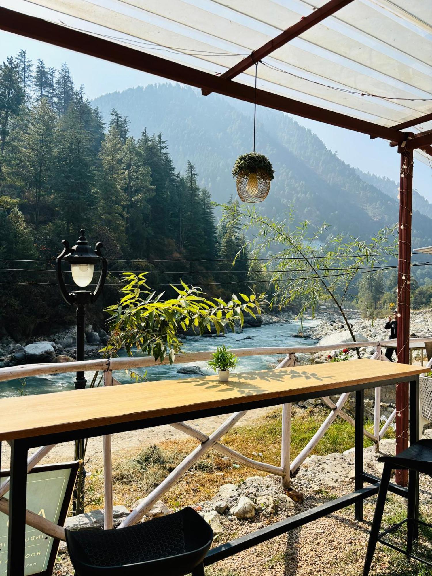 Hotel Adinova Kasol Eksteriør billede